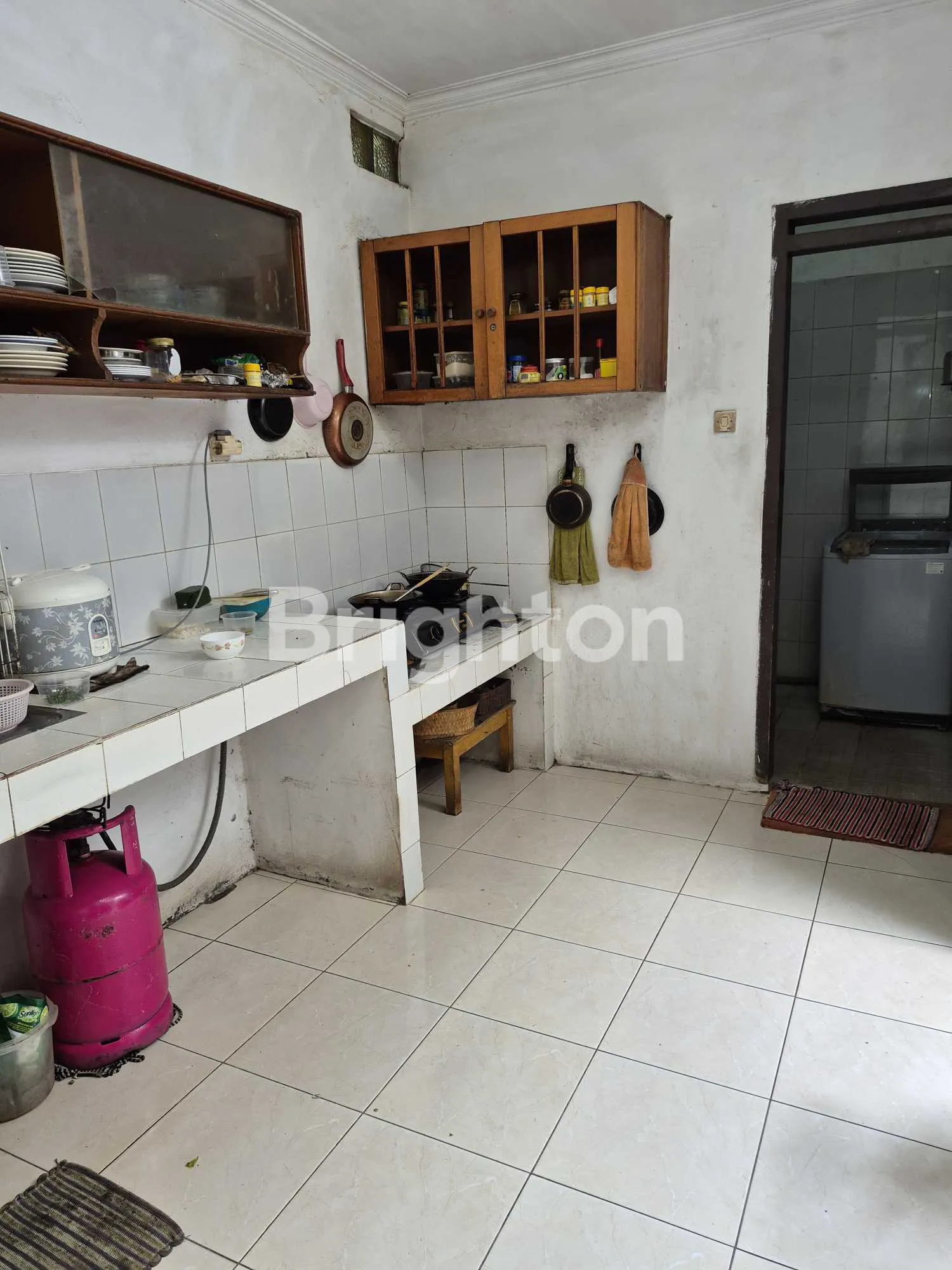 Rumah Asri Geger Kalong Wetan Bandung | 4+1 KT, SHM, 5