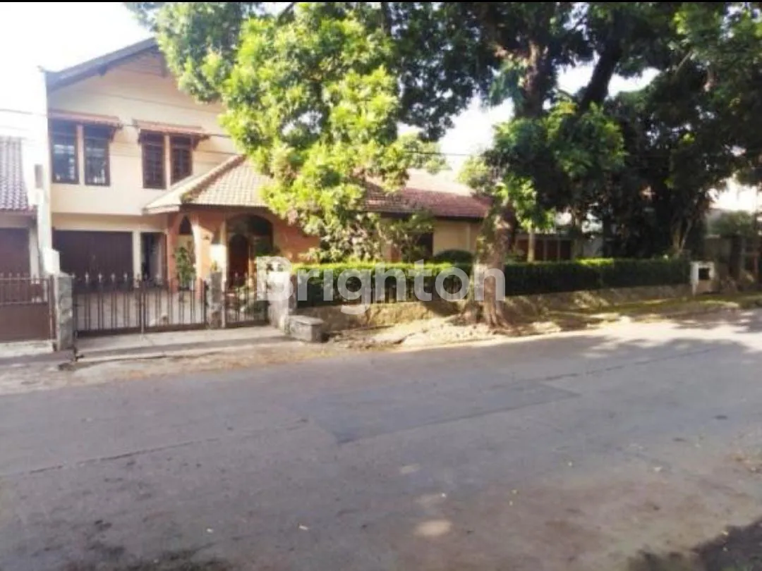 Rumah Geger Kalong Lebak Bandung | 6+1 KT, LT 691 m², SHM, 2