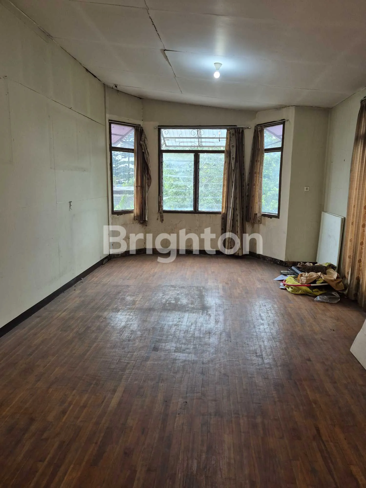 Rumah 2 Lantai Mainroad Abadi Pondok Hijau Bandung 6