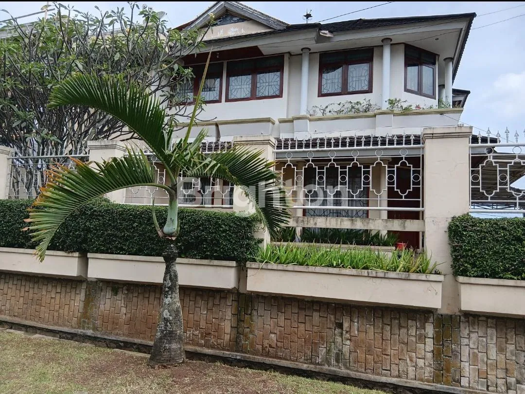 Rumah Lux Cipaku Indah Setiabudi Bandung | LT/LB 400 m², 3+1 KT, SHM, 2