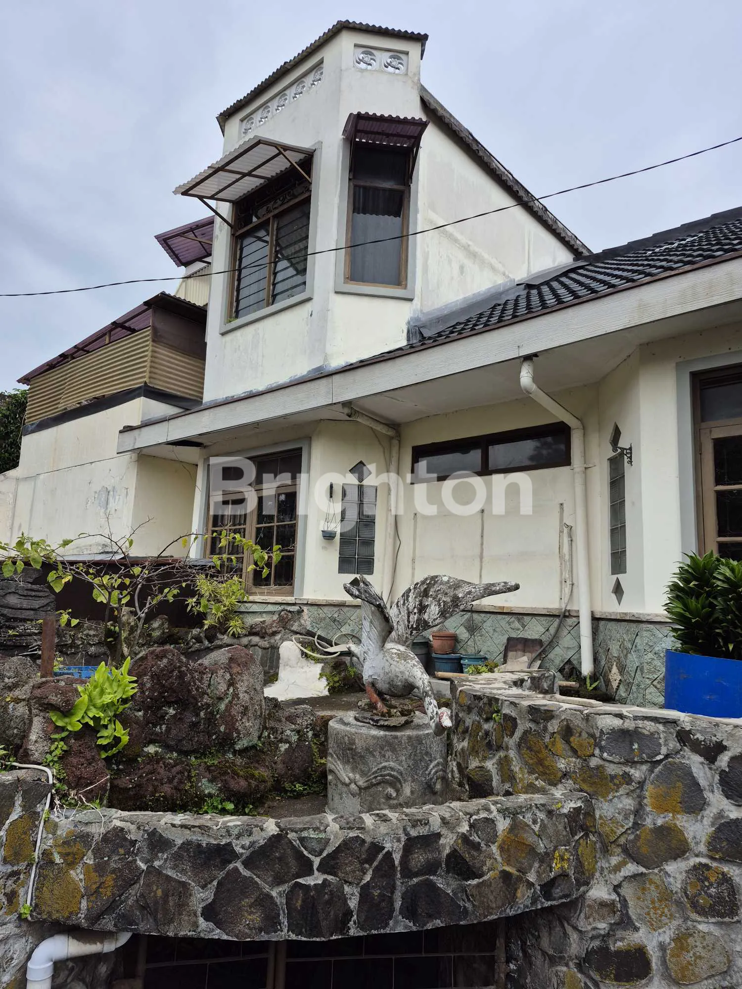 Rumah 2 Lantai Mainroad Abadi Pondok Hijau Bandung 2