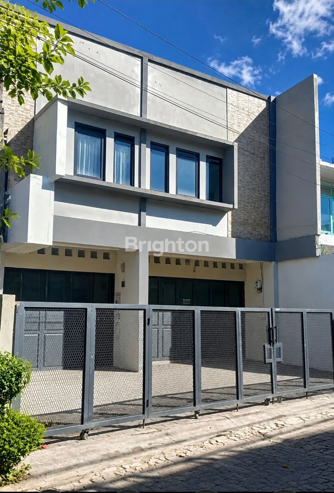 Shophouse for Sale in Pasteur, Bandung with SHM Certificate 2