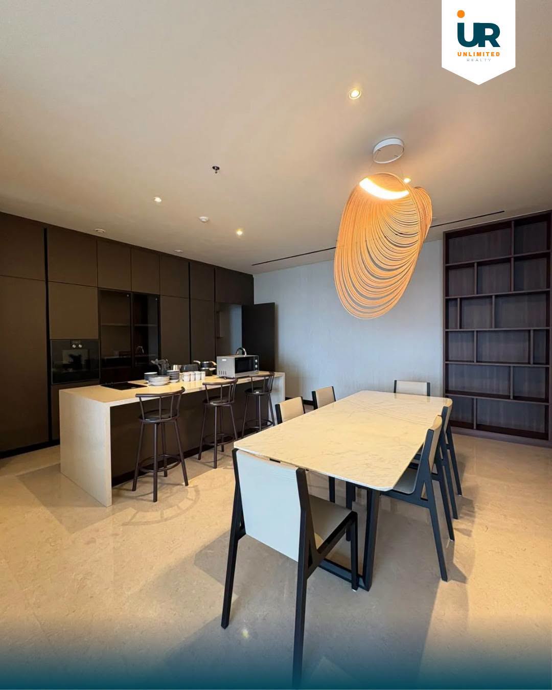 Fully Furnished 3-Bedroom Apartment for Rent at The Pakubuwono Menteng, Central Jakarta