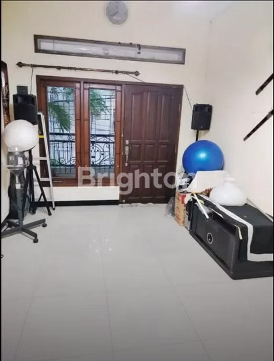 Rumah 3 Lantai Minimalis Pusat Denpasar | 5 KT, SHM, LT 246 m² | Rp 3.650.000.000 4