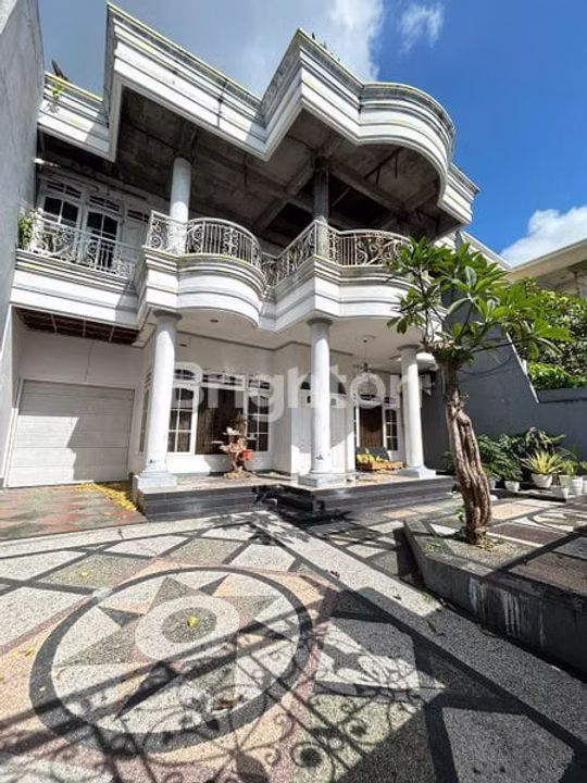 Rumah Besar Pemogan Denpasar Selatan | 5 KT, SHM, LT 400 m² | Rp 6.500.000.000 5