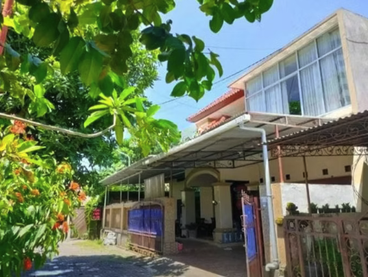 Rumah Luas dengan Kolam Renang di Denpasar Selatan Bali | Dijual Rp 5.5m