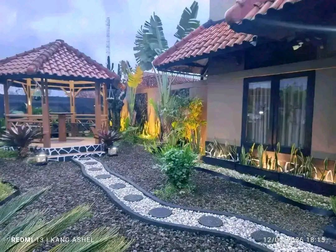 Fully Furnished 6-Bedroom House for Sale in Puncak, Bogor with Garden and Parking 6
