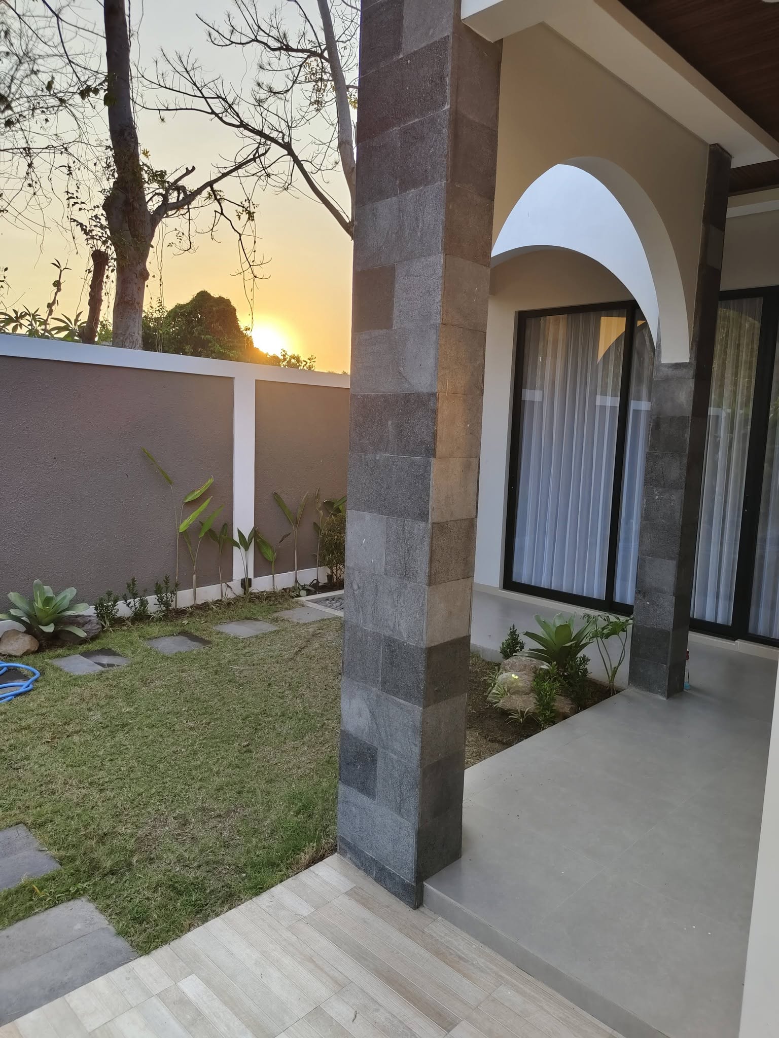 Fully Furnished 3-Bedroom Villa with Private Pool in Anturan, Buleleng, Bali 2