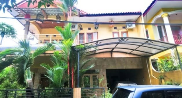 Spacious 6-Bedroom House for Sale in Menteng, Central Jakarta 2