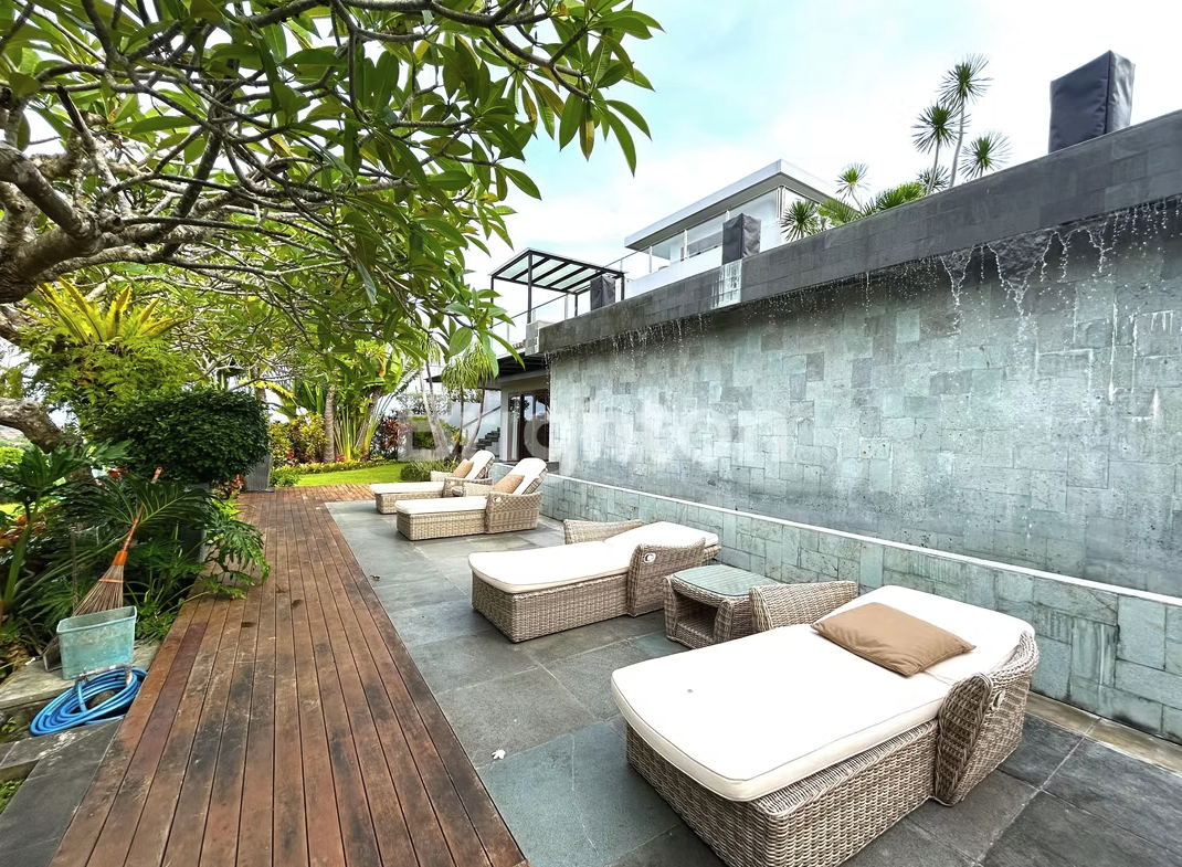 Boutique Hotel for Sale in Nusa Dua Bali | 47 Rooms, Freehold SHM, Bay View | IDR 95B 3