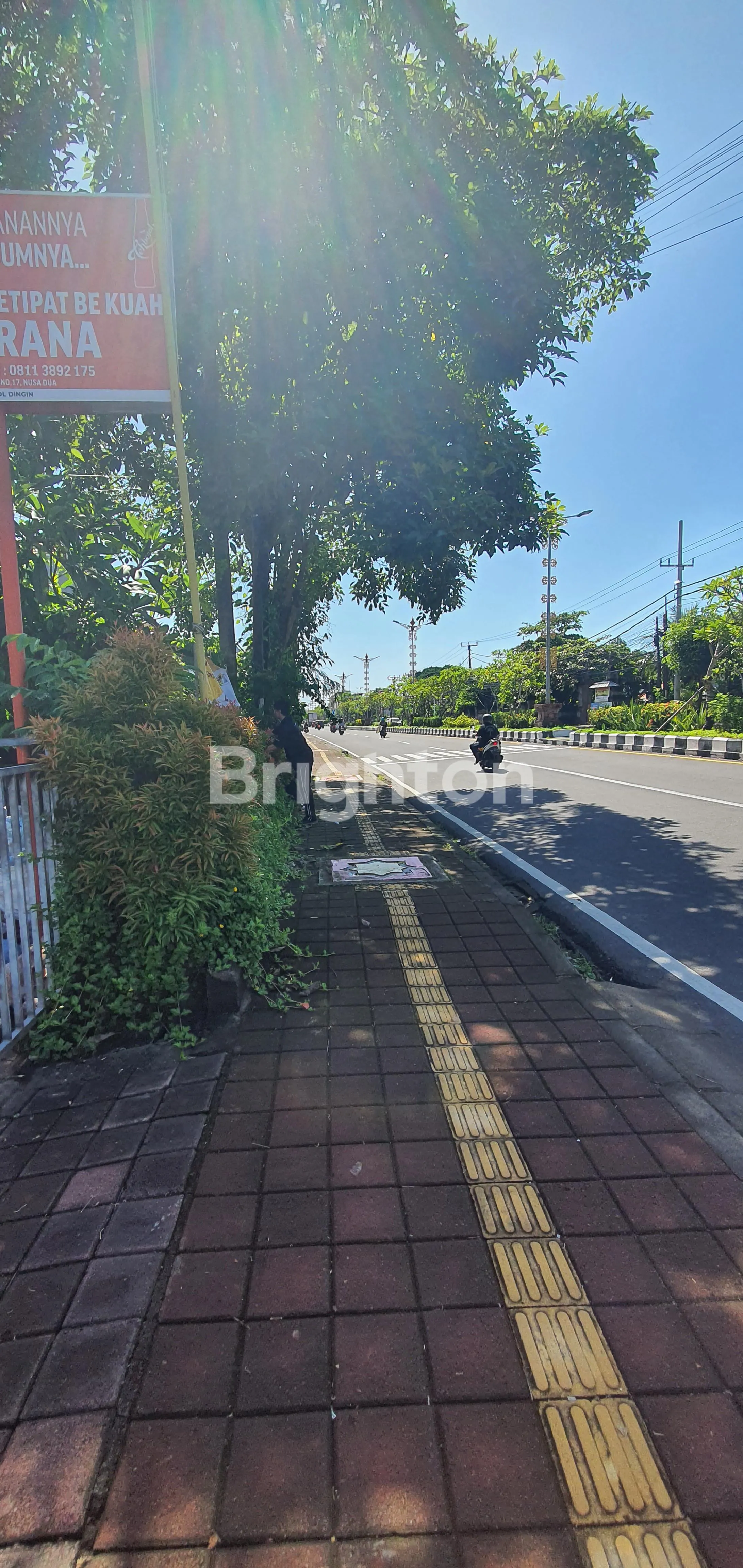 Tanah 670 m² Bypass Nusa Dua Badung | SHM, Bonus Kost & Toko | Rp 8,71 Miliar 2