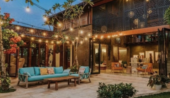 Luxury Fully Furnished Villa Tegal Cupek Kerobokan | Freehold, 3+1 BR | IDR 15.3B 2