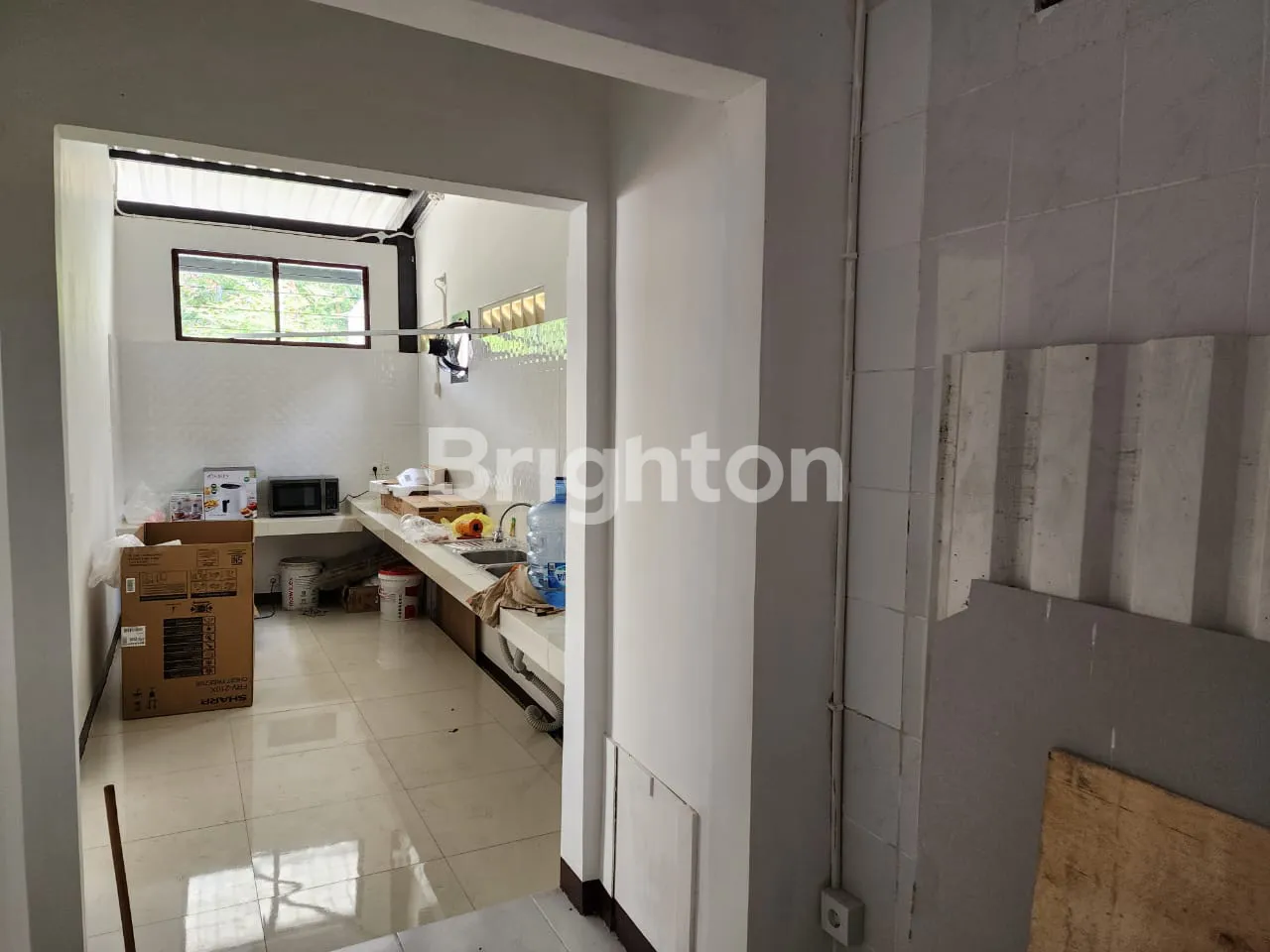 Ruko Rumah + Toko JL Raya Kuta Badung | LT 235 m², SHM, Garasi | Rp 4,4 M 4