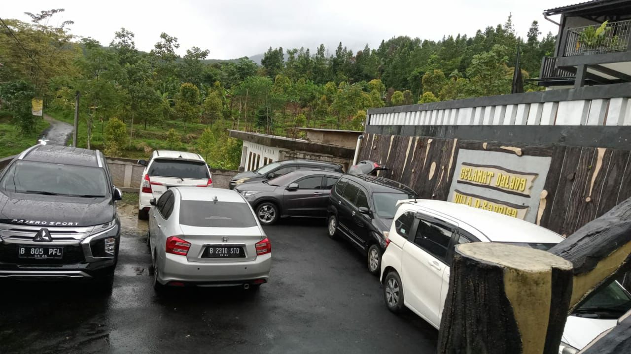 Villa 2 Lantai Dijual di Gunung Bunder Bogor Dekat Gunung Salak 8