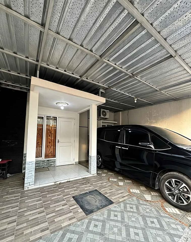 2-Bedroom House for Sale in Pudak Payung, Semarang with Dining Area and Water Heater 7