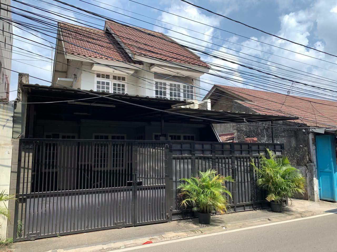 Spacious 7-Bedroom House for Sale in Kebon Jeruk, West Jakarta