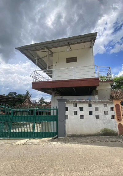 Rumah Kost 2 Lantai Dekat UNPAD ITB IPDN | 7 KT, SHM, Akses 2 Mobil 7