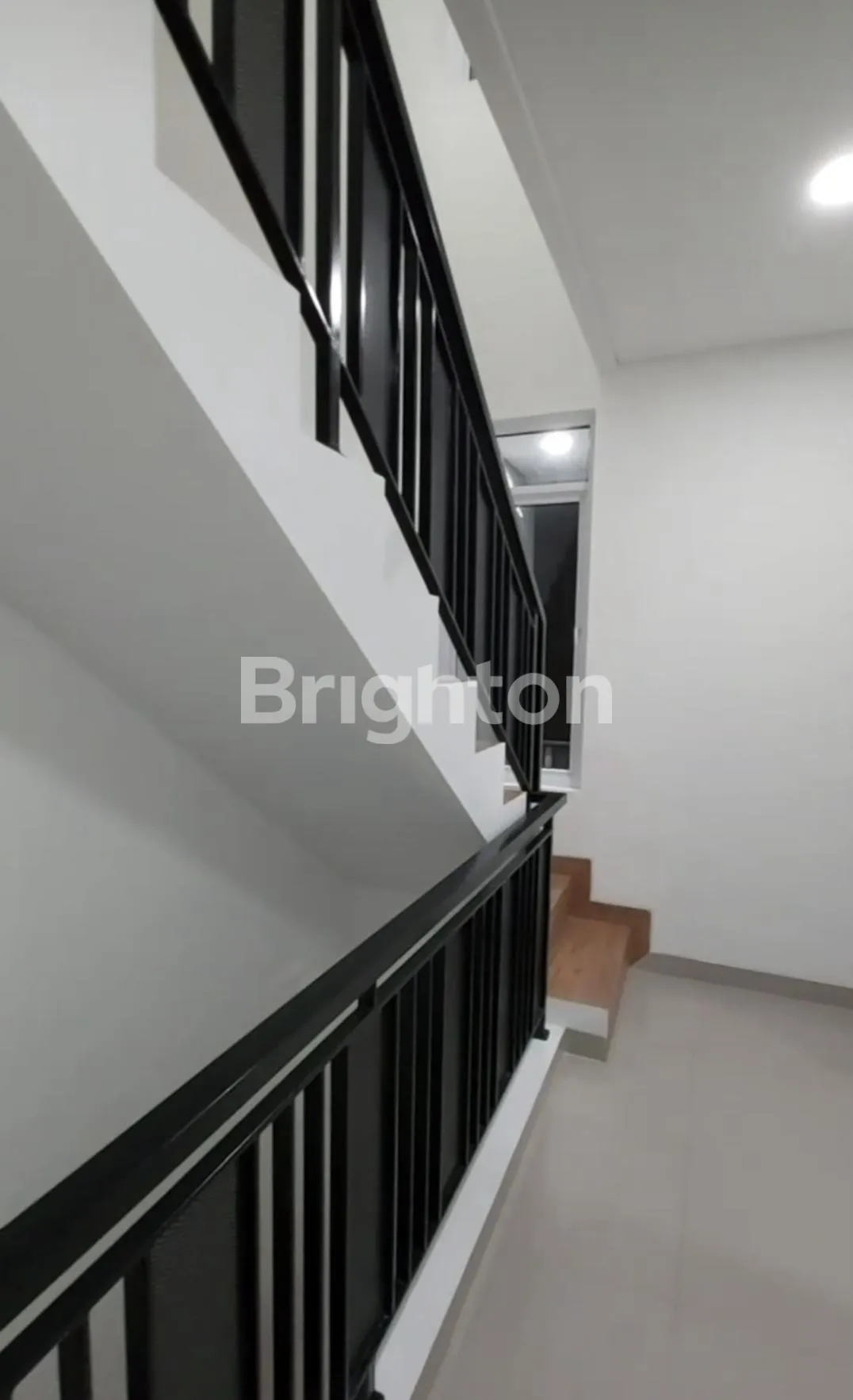 Rumah Baru 3 Lantai Duri Kepa Jakarta Barat | 3+1 KT, SHM, Garasi | Rp 2,3 M 7