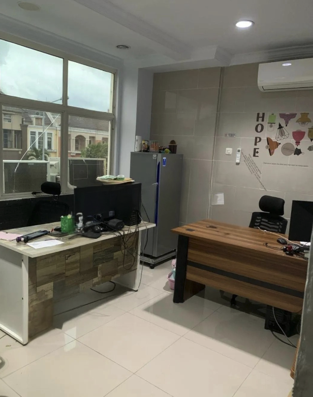 Ruko 4 Lantai Mutiara Palem Jakarta Barat | LT 90 m², LB 320 m², SHM, Garasi | Rp 3,2 M