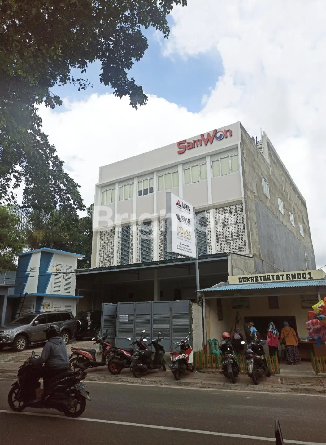 Perkantoran Strategis Meruya Kembangan Jakarta Barat | 4 Lantai, LB 1.600 m² | Rp 18,2 M 2