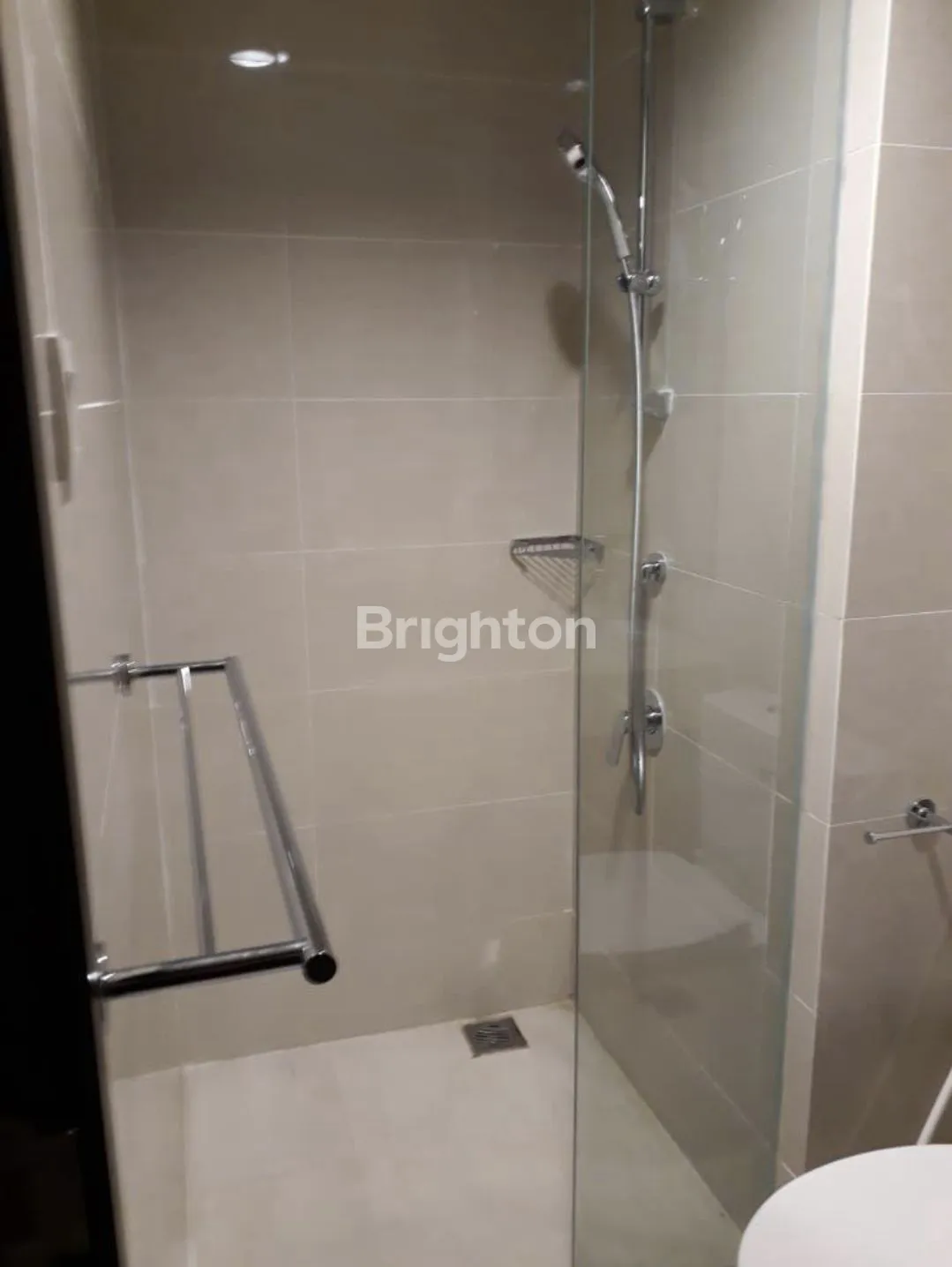 Fully Furnished 1-Bedroom Apartment for Sale in Puri Mansion, Jakarta Barat 8